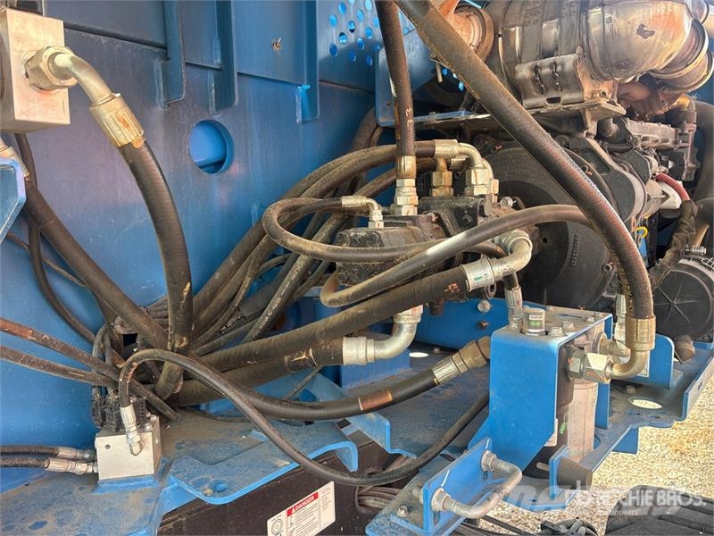 Genie S60X 4WD Diesel Telescopic Boom Lift Teleszkópos emelők