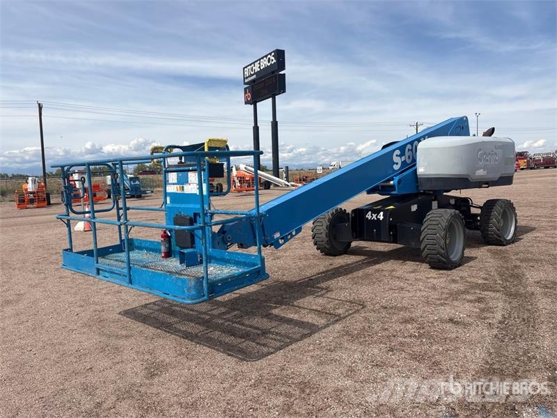 Genie S60X 4WD Diesel Telescopic Boom Lift Teleszkópos emelők