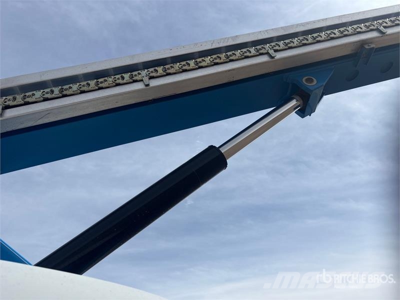 Genie S60X 4WD Diesel Telescopic Boom Lift Teleszkópos emelők