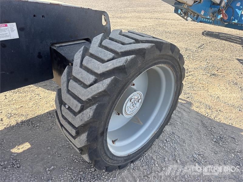 Genie S60X 4WD Dual Fuel Telescopic Boom Lift رافعات سلة تلسكوبية