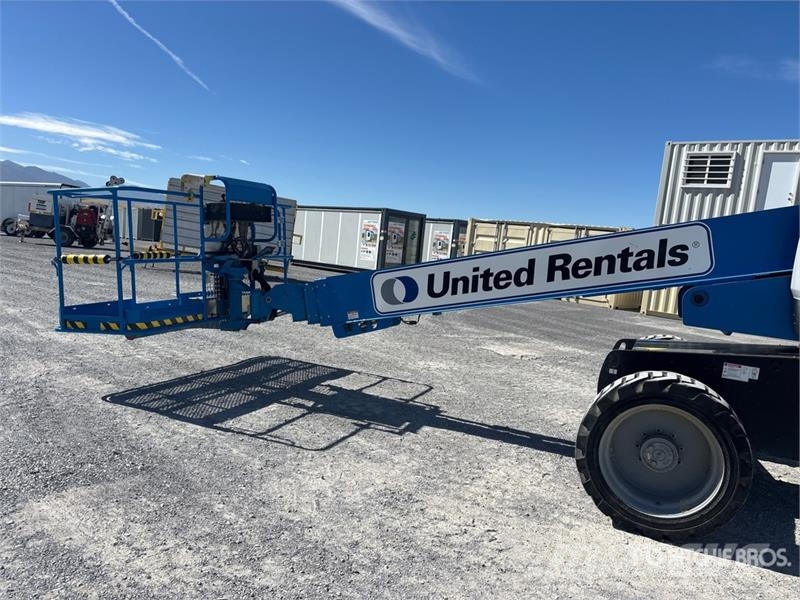 Genie S60X Telescopic Boom Lift 견인식 전동이동 리프트