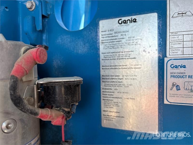 Genie S60X Telescopic Boom Lift 견인식 전동이동 리프트