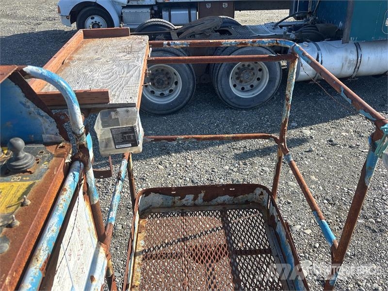 Genie S85 伸縮臂高空作業車