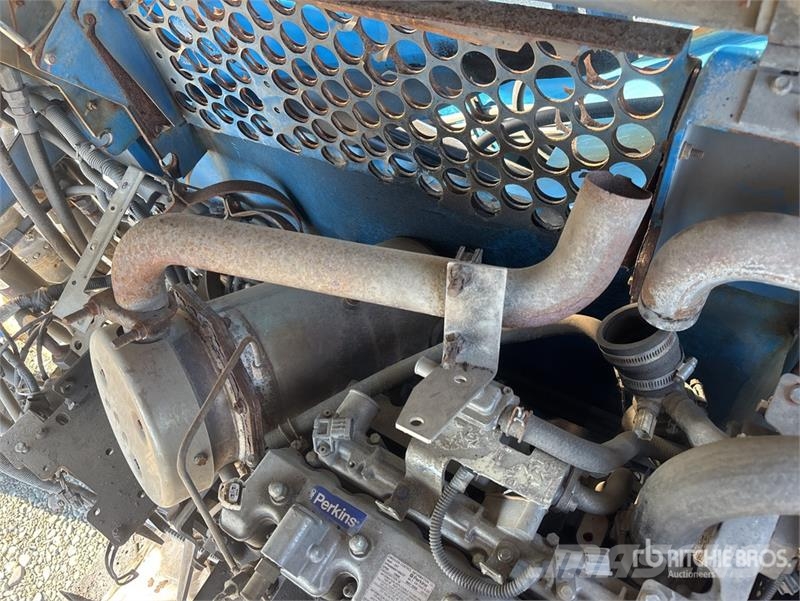 Genie S85 伸縮臂高空作業車