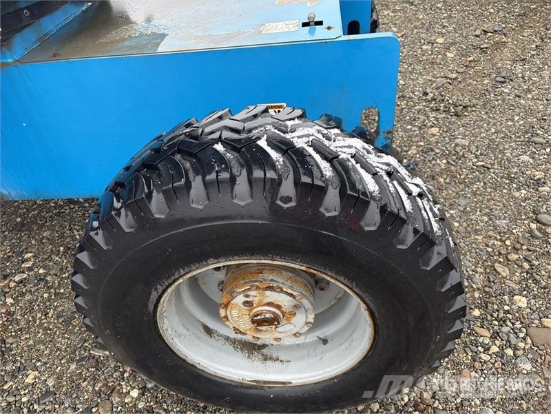 Genie S85 4WD Diesel Telescopic Boom Lift 伸縮臂高空作業車