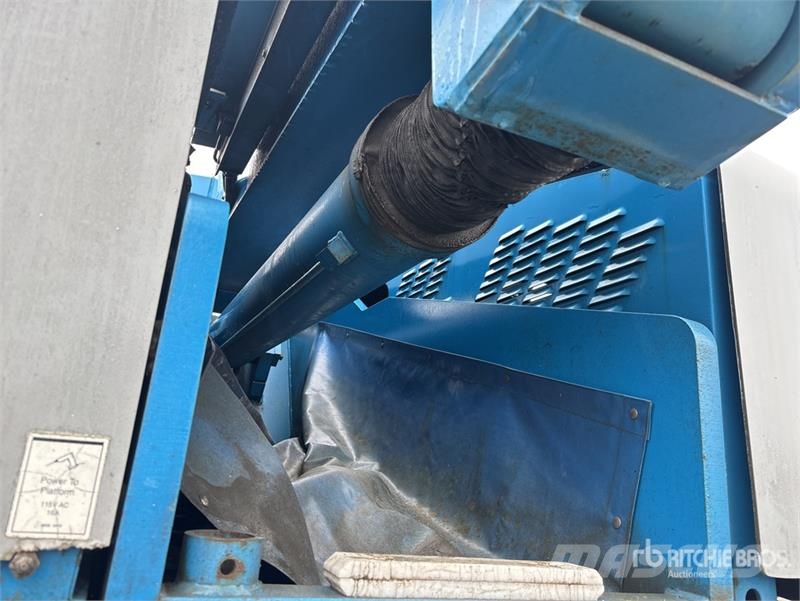 Genie S85 4WD Diesel Telescopic Boom Lift 伸縮臂高空作業車