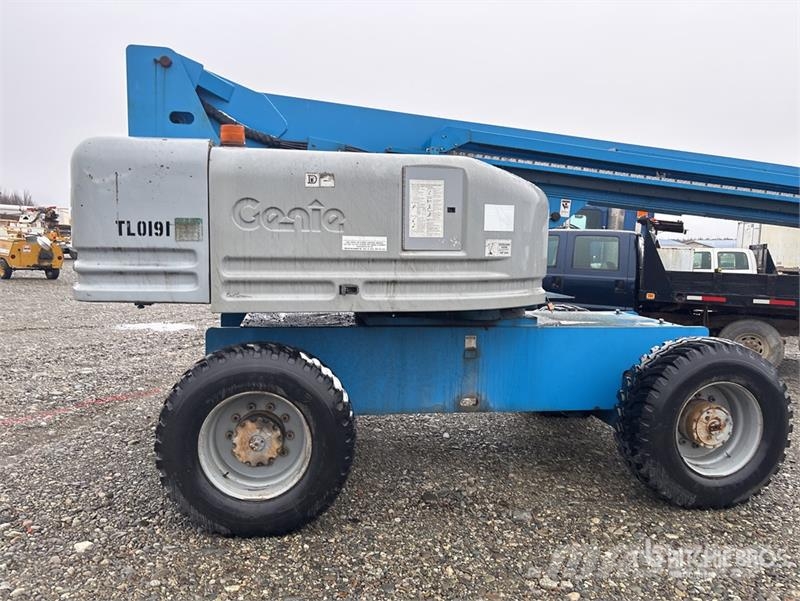 Genie S85 4WD Diesel Telescopic Boom Lift 伸縮臂高空作業車