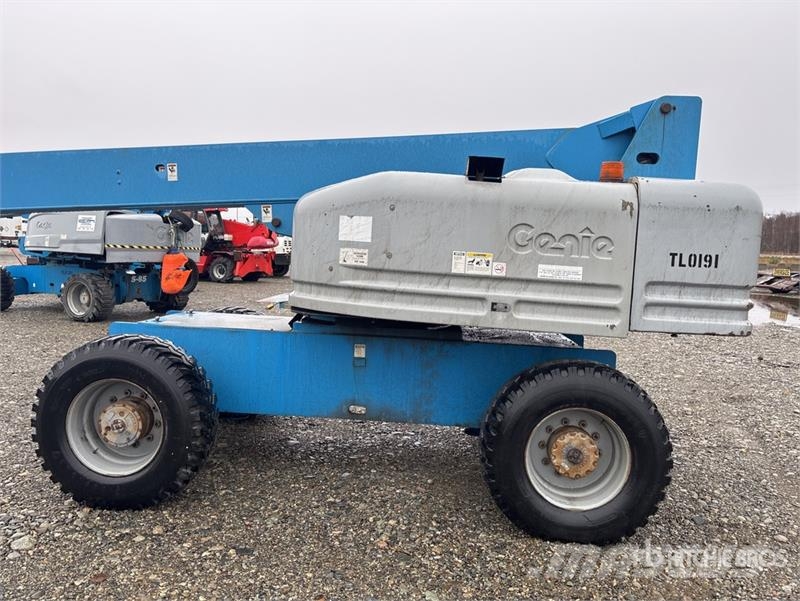 Genie S85 4WD Diesel Telescopic Boom Lift 伸縮臂高空作業車