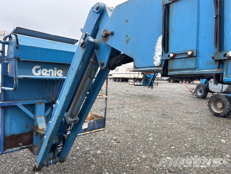 Genie S85 4WD Diesel Telescopic Boom Lift 伸縮臂高空作業車