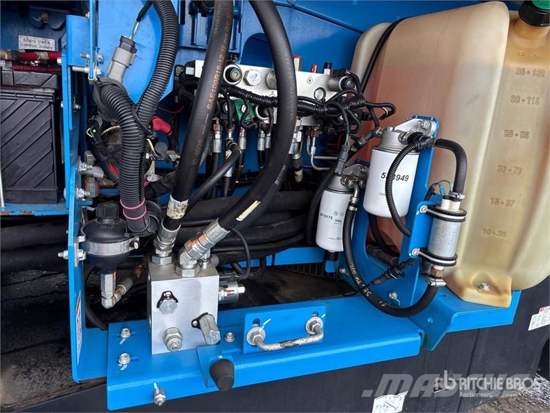 Genie S85XC 4WD Diesel Telescopic Boom Lift Plataformas de trabajo telescópica