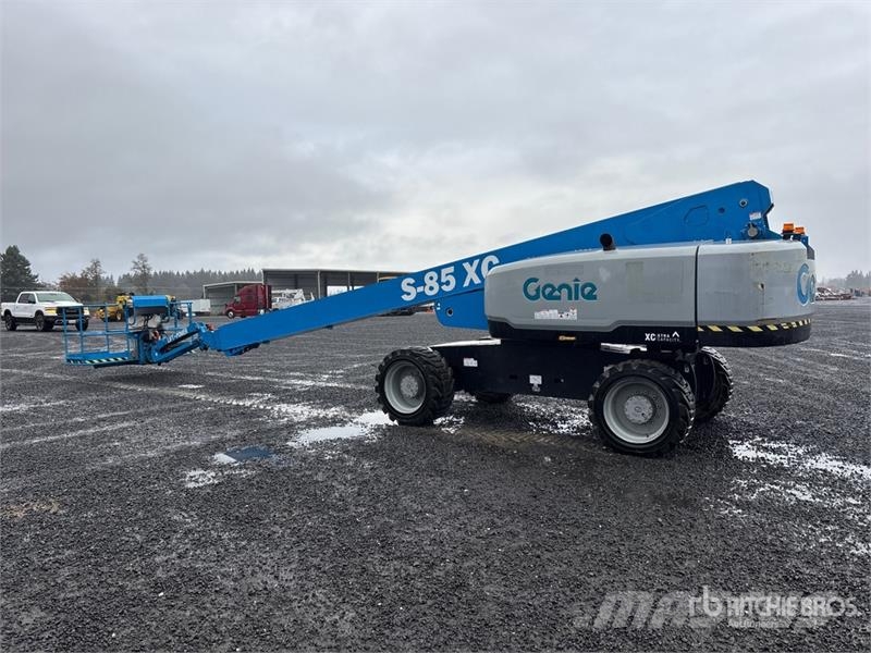 Genie S85XC 4WD Diesel Telescopic Boom Lift Plataformas de trabajo telescópica