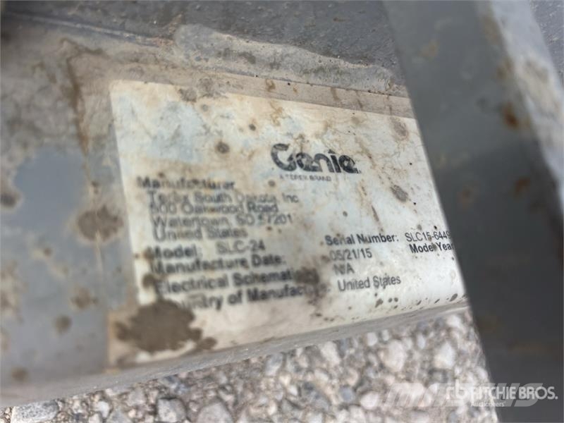 Genie SLC-24 Material Hoist المصاعد والرافعات المادية