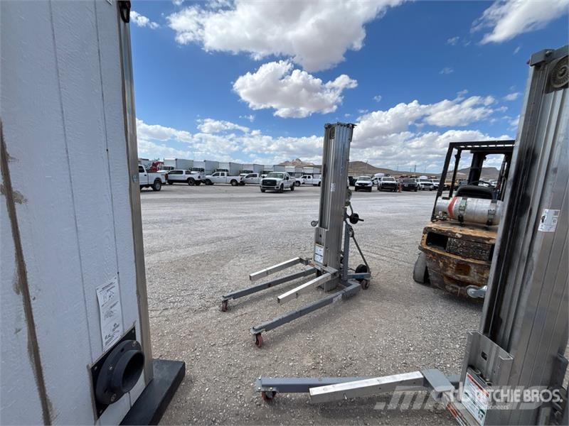 Genie SLC24 Material Hoist Vintsid, telfrid ja materjaliliftid
