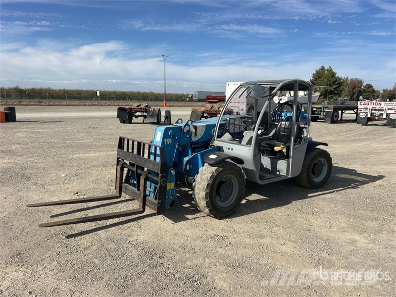 Genie Telehandler テレスコーピックハンドラー