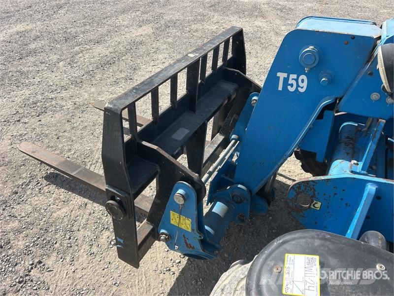 Genie Telehandler テレスコーピックハンドラー