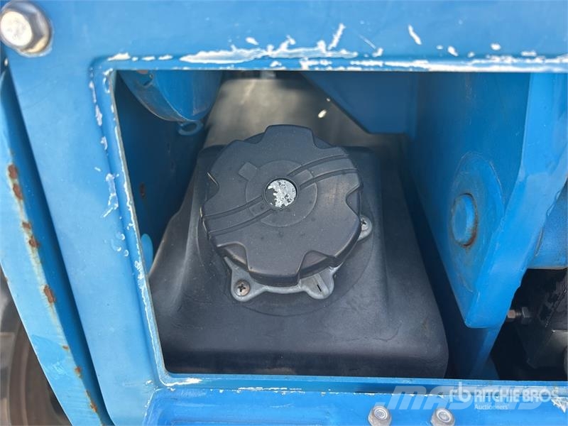 Genie Telehandler テレスコーピックハンドラー