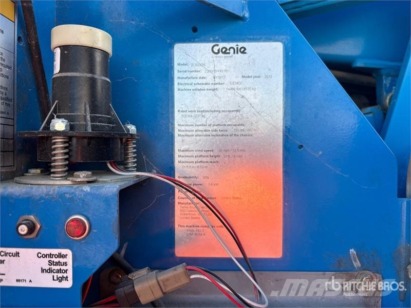 Genie Z-30/20N رافعات سلة مفصلية