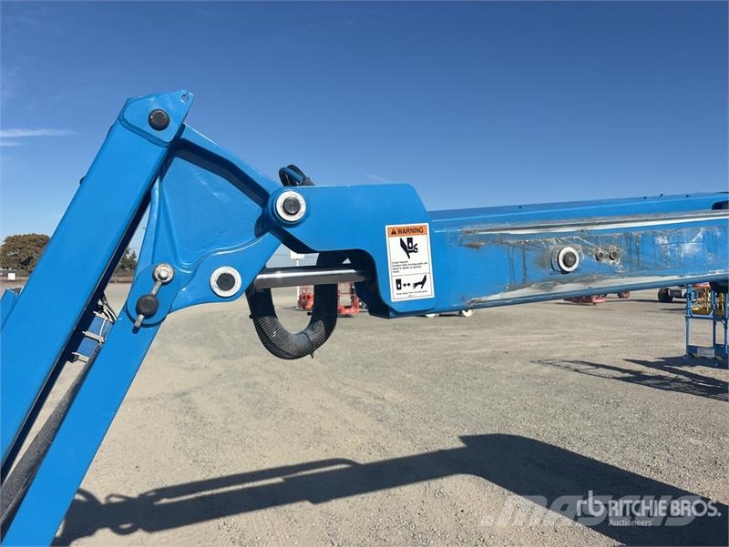 Genie Z-30/20N 관절형 전동이동 리프트