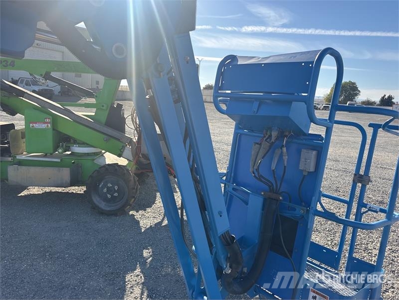 Genie Z-30/20N Zglobne dvižne ploščadi