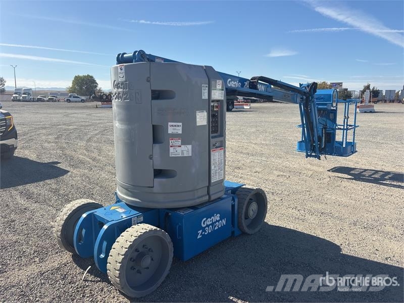 Genie Z-30/20N 관절형 전동이동 리프트