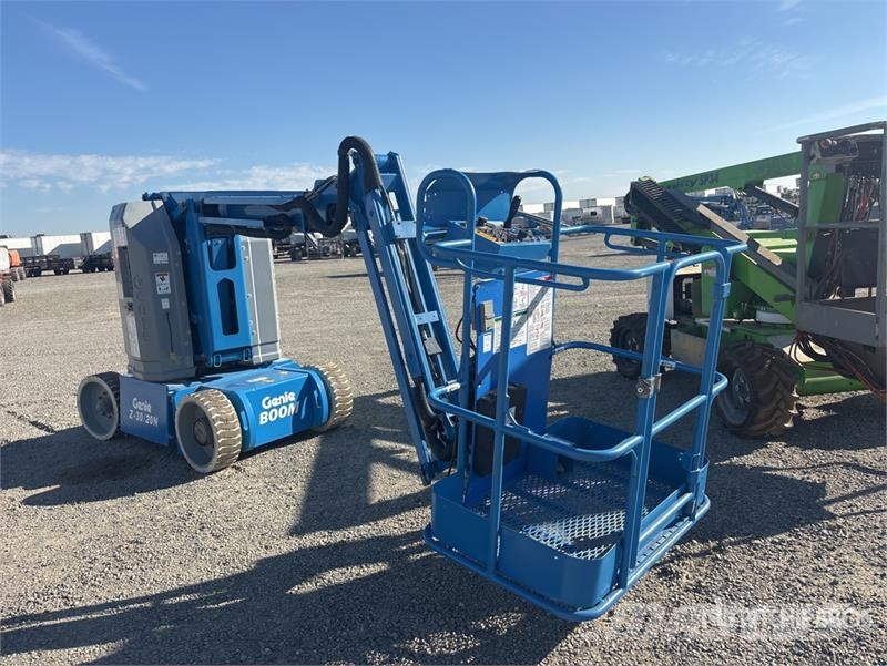 Genie Z-30/20N Zglobne dvižne ploščadi
