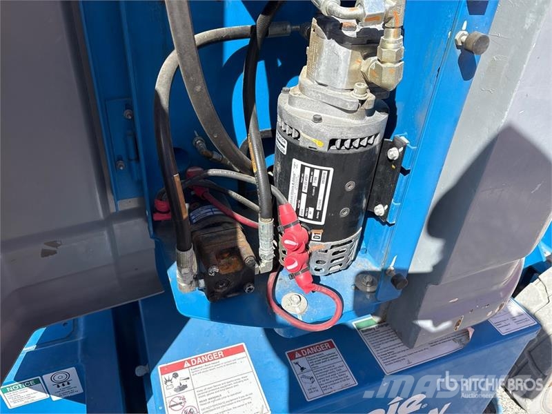 Genie Z-30/20N RJ 2WD Electric Articulating Boom Lift Съчленени стрелови подемници
