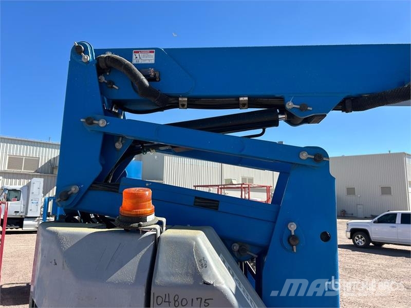Genie Z-30/20N RJ 2WD Electric Articulating Boom Lift Zglobne dvižne ploščadi