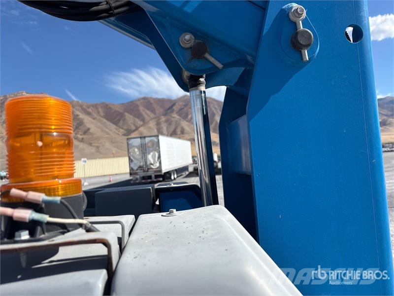 Genie Z-30/20N RJ 2WD Electric Articulating Boom Lift Съчленени стрелови подемници