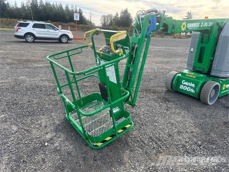 Genie Z-30/20N RJ 2WD Electric Articulating Boom Lift Articulated boom lifts