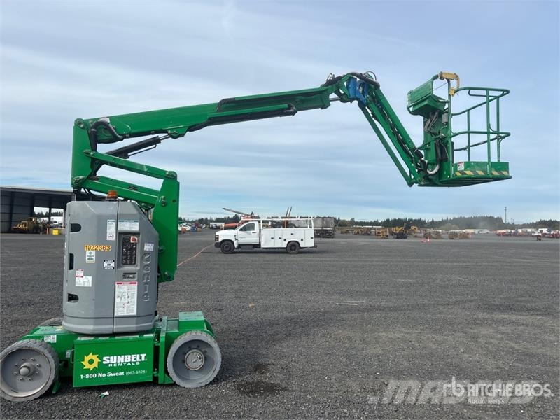 Genie Z-30/20N RJ 2WD Electric Articulating Boom Lift Articulated boom lifts