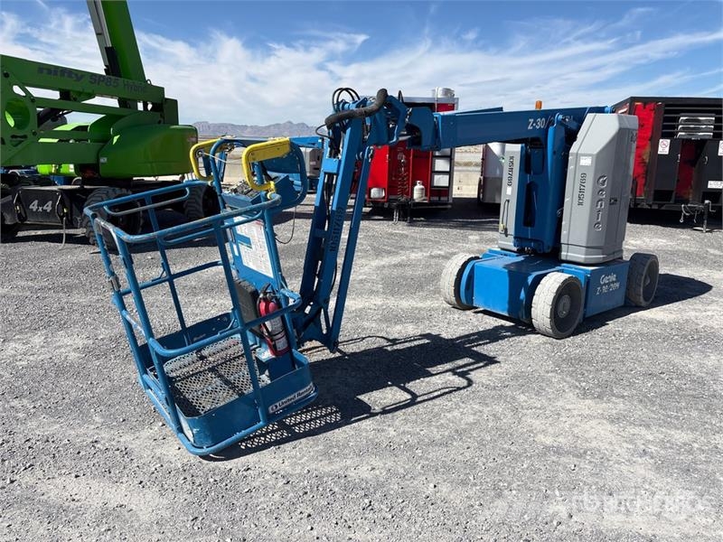 Genie Z-30/20N RJ 2WD Electric Articulating Boom Lift Съчленени стрелови подемници