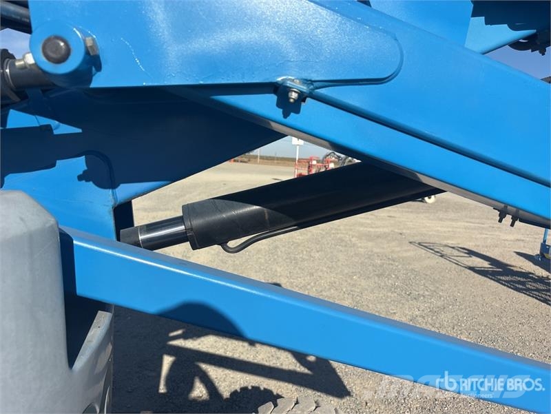 Genie Z-33/18 2WD Electric Articulating Boom Lift 관절형 전동이동 리프트