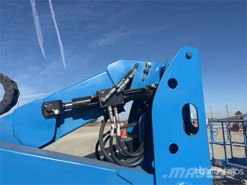 Genie Z-33/18 2WD Electric Articulating Boom Lift 관절형 전동이동 리프트