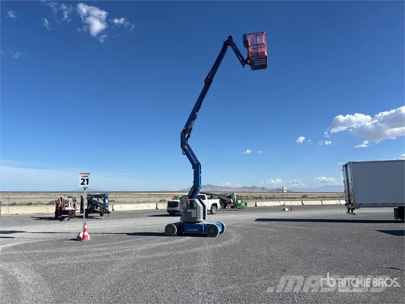 Genie Z-34/22N 2WD Electric Articulating Boom Lift Bomliftar