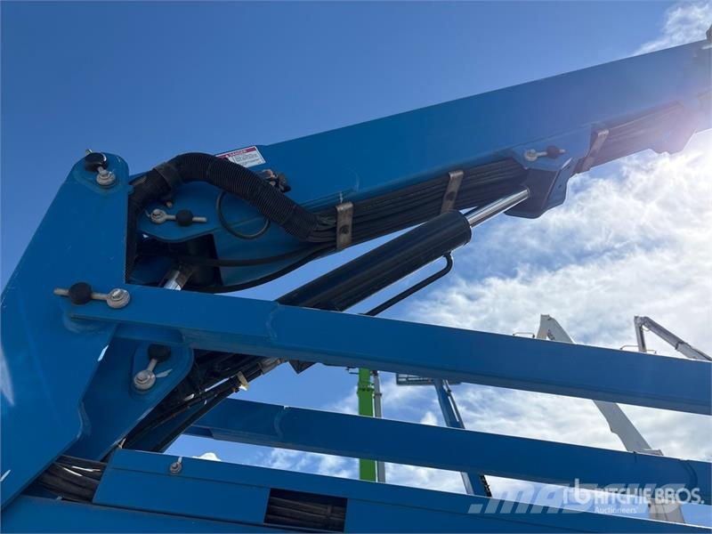 Genie Z-34/22N 2WD Electric Articulating Boom Lift 관절형 전동이동 리프트