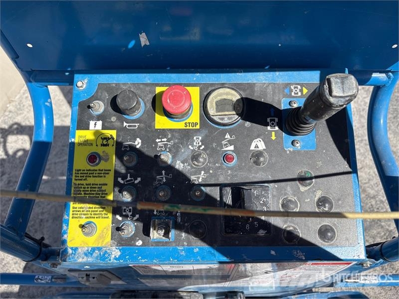 Genie Z-34/22N 2WD Electric Articulating Boom Lift 관절형 전동이동 리프트