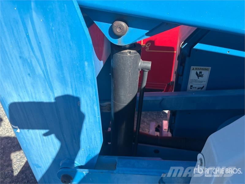 Genie Z-34/22N 2WD Electric Articulating Boom Lift Plataformas con brazo de elevación manual