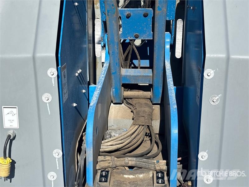 Genie Z-34/22N 2WD Electric Articulating Boom Lift Bomliftar