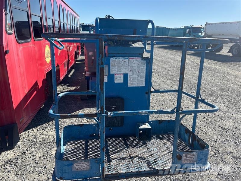 Genie Z-34/22N 2WD Electric Articulating Boom Lift Plataformas con brazo de elevación manual