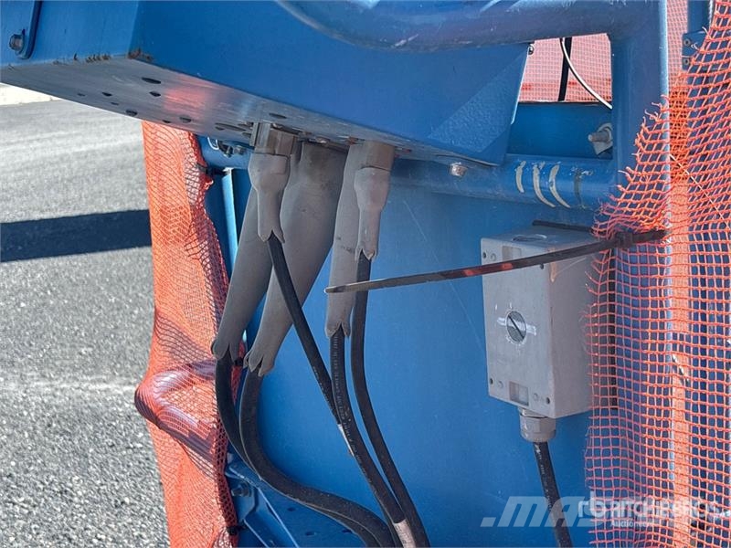 Genie Z-34/22N 2WD Electric Articulating Boom Lift Bomliftar