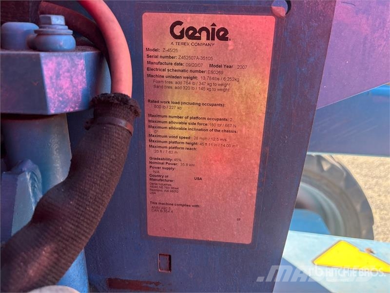 Genie Z-45/25 4WD Diesel Articulating Boom Lift Plataformas con brazo de elevación manual