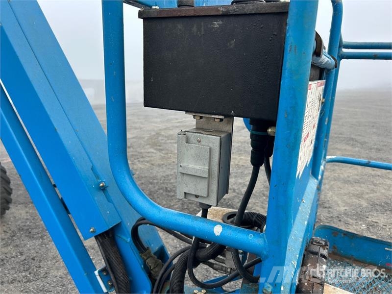 Genie Z-45/25J 4WD Diesel Articulating Boom Lift ブームリフト　屈伸型
