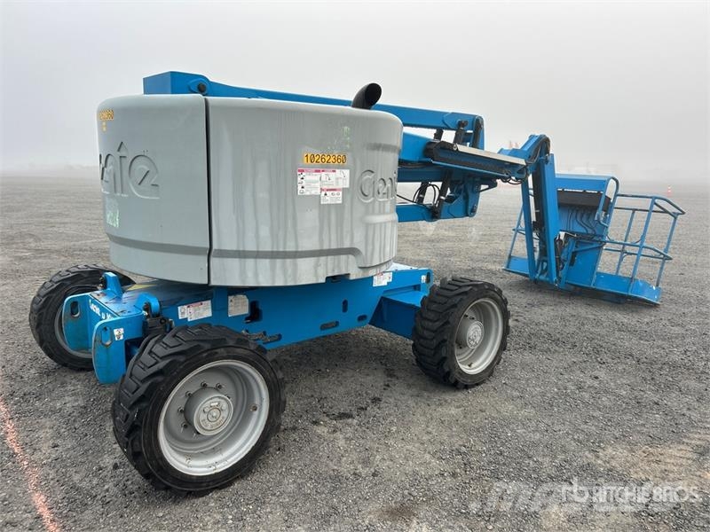 Genie Z-45/25J 4WD Diesel Articulating Boom Lift ブームリフト　屈伸型
