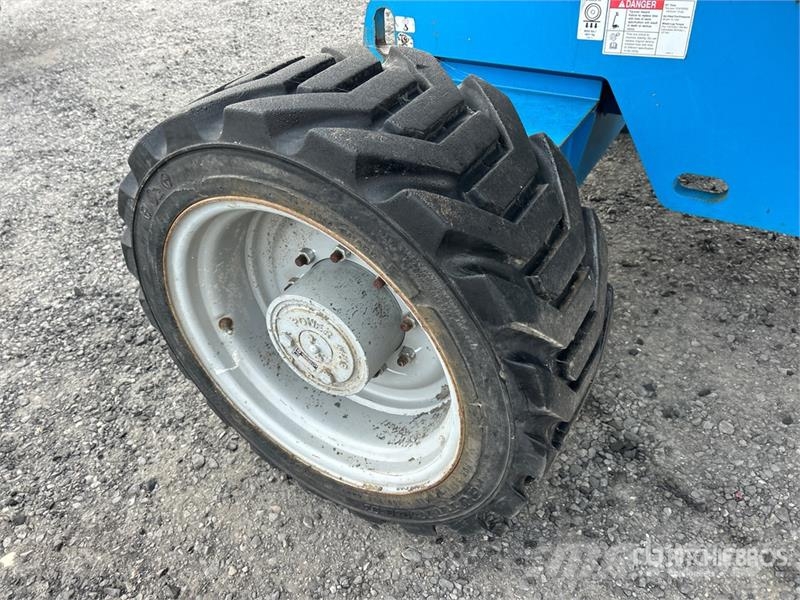 Genie Z-45/25J 4WD Diesel Articulating Boom Lift ブームリフト　屈伸型