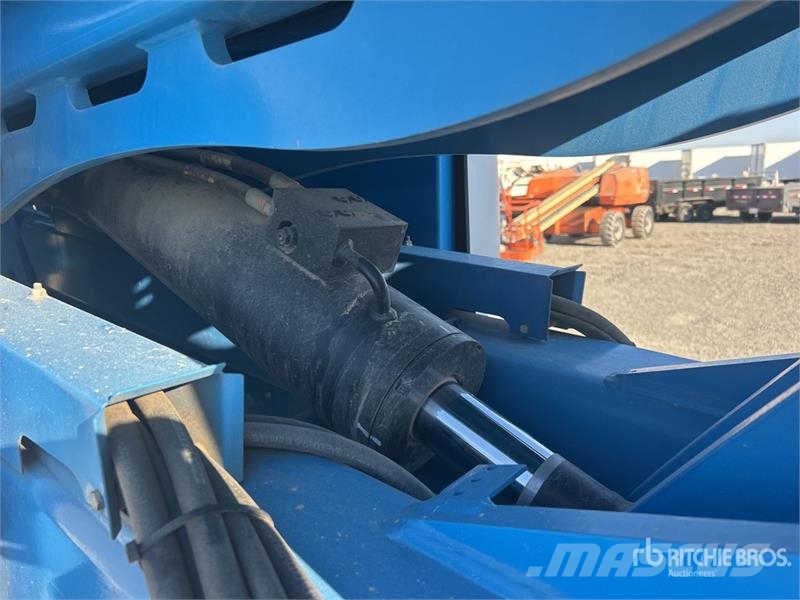 Genie Z-62/40 4WD Diesel Articulating Boom Lift Zglobne dvižne ploščadi