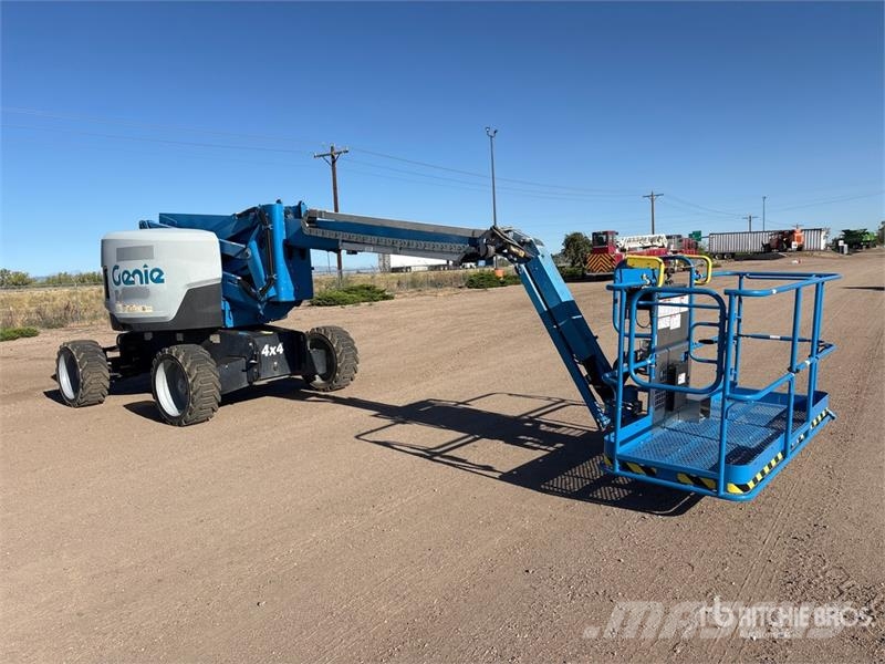 Genie Z-62/40 4WD Diesel Articulating Boom Lift Articulated boom lifts
