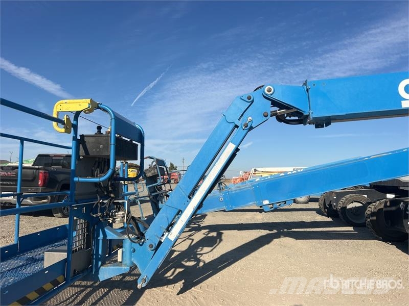 Genie Z-62/40 4WD Diesel Articulating Boom Lift Zglobne dvižne ploščadi