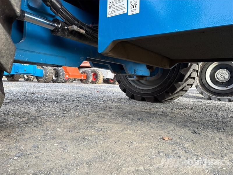 Genie Z-80/60 4WD Diesel Articulating Boom Lift Karos emelők