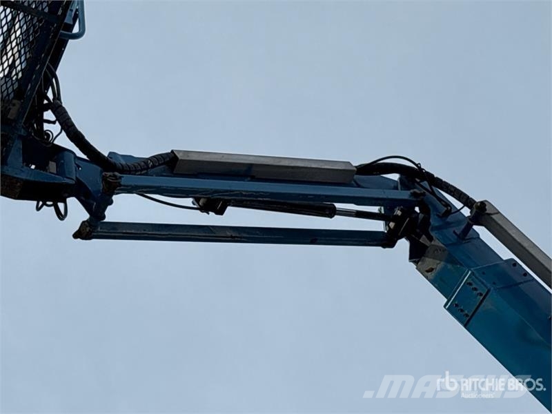 Genie Z-80/60 4WD Diesel Articulating Boom Lift Karos emelők