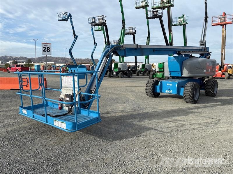 Genie Z-80/60 4WD Diesel Articulating Boom Lift Karos emelők